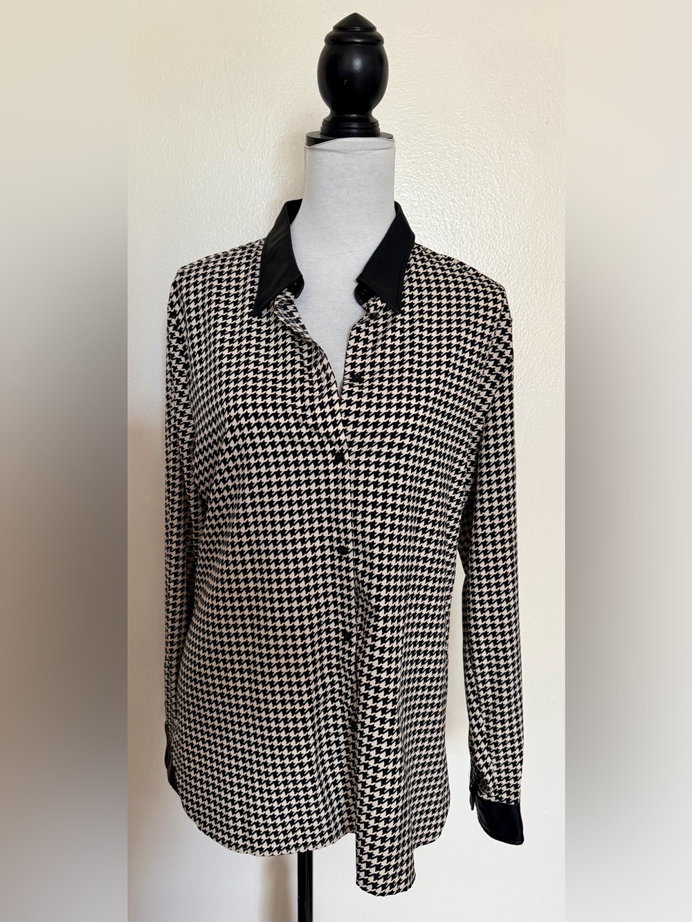 Lauren Ralph Lauren Black and Cream Houndstooth Button-Down Blouse